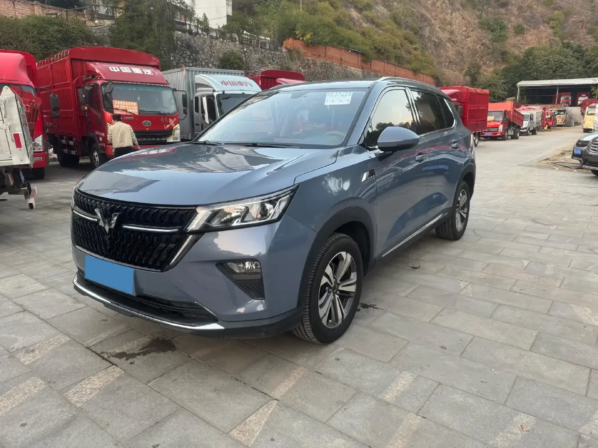 2021 WuLing XingChen 1.5T 147HP L4 6MT