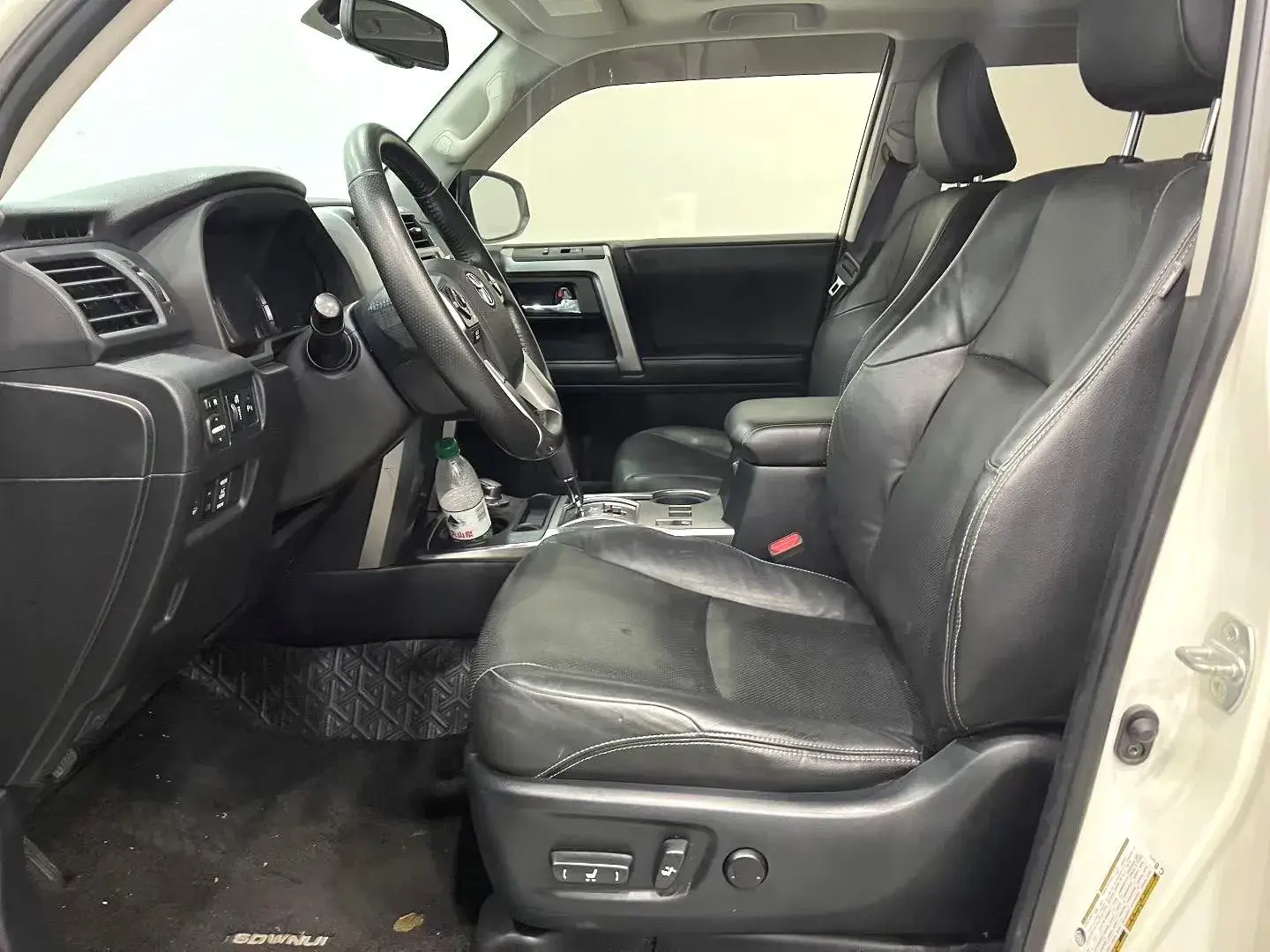 2013 TOYOTA VENZA thumbnail 4