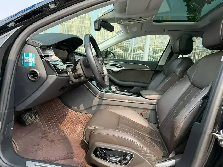 2019 AUDI A8 thumbnail 4