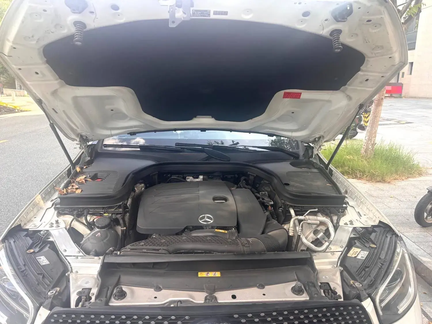 2021 MERCEDES-BENZ GLC thumbnail 3