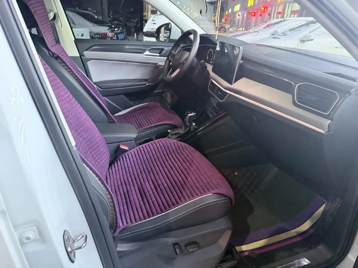 2024 Volkswagen Tayron 1.5T 160HP L4 7DCT,autocango,china used car exporter,china ev exporter,chinese used car exporter,chinese used ev exporter