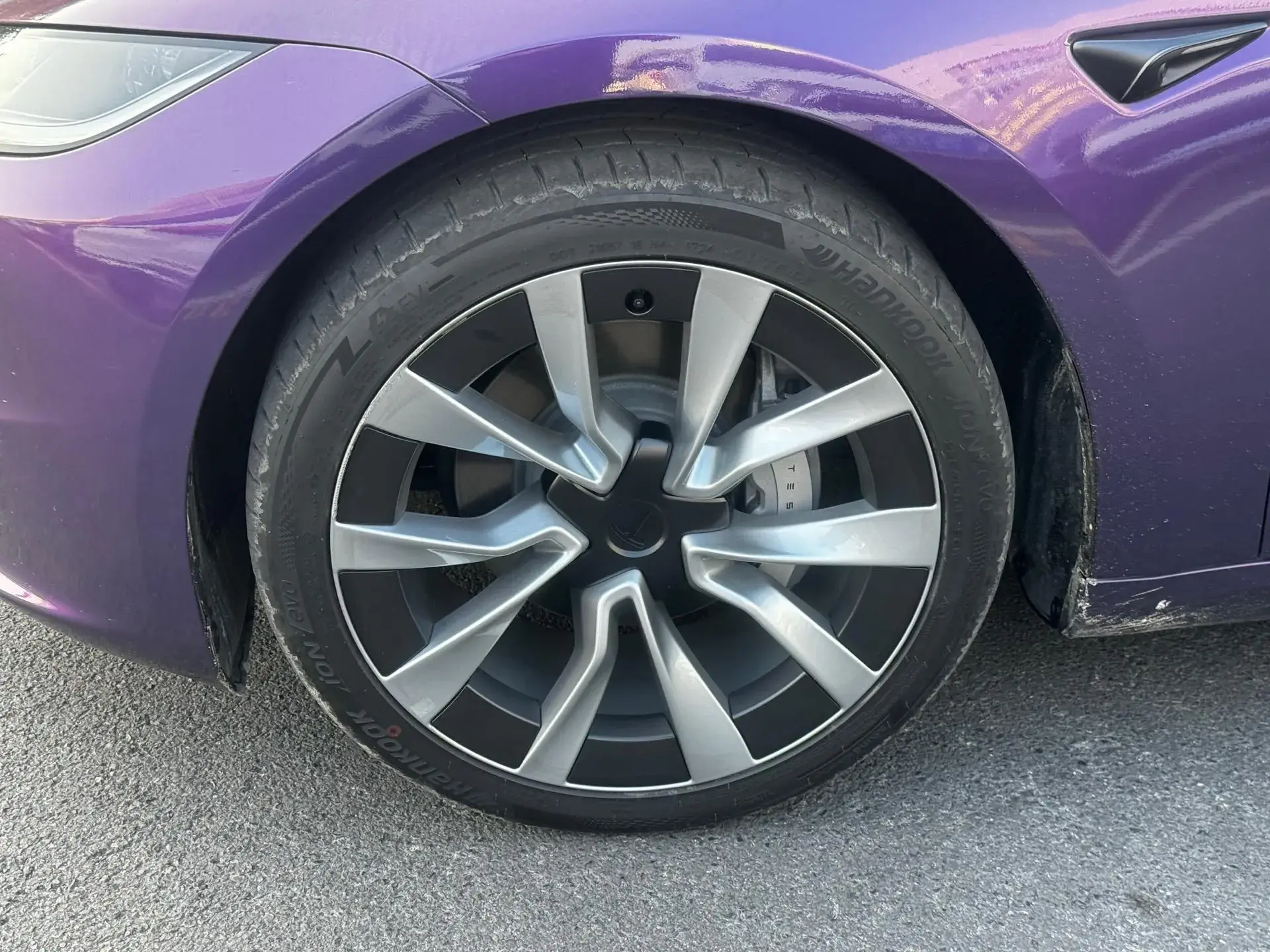 2023 TESLA MODEL thumbnail 4