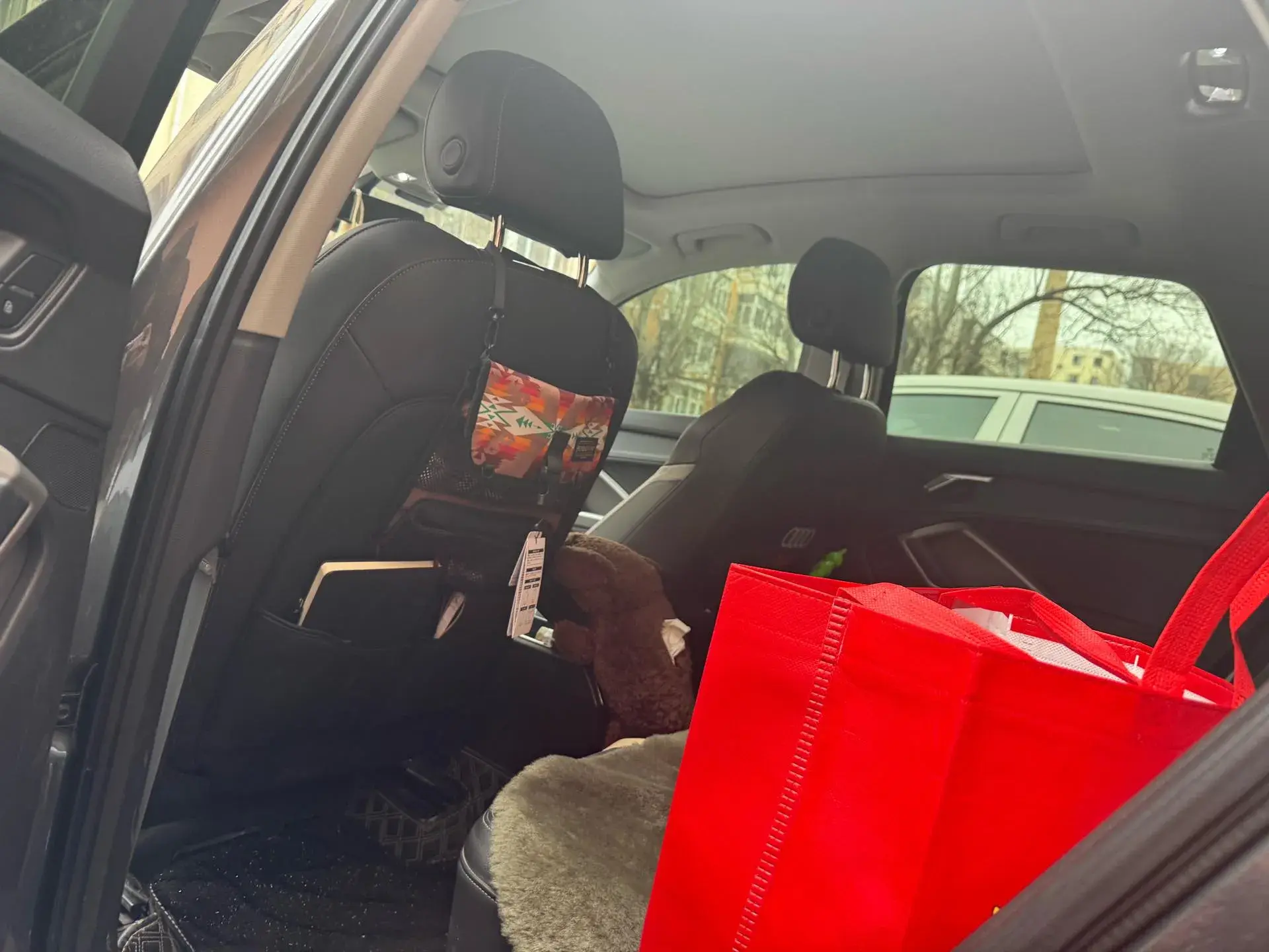 2021 AUDI Q3 thumbnail 4