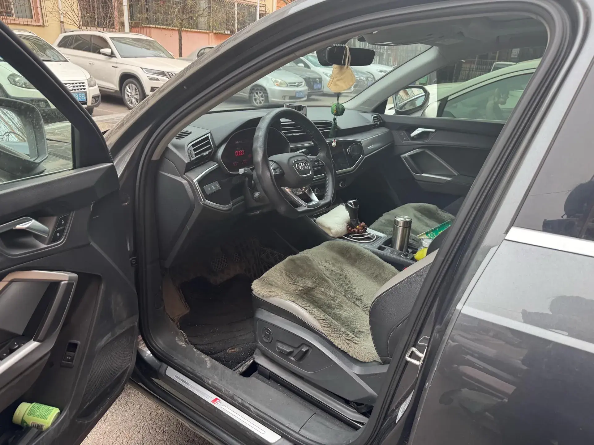 2021 AUDI Q3 thumbnail 3