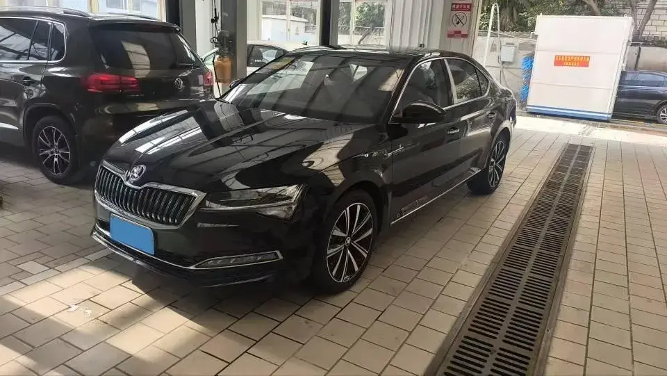 2024 Skoda Superb 1.4T 150HP L4 7DCT