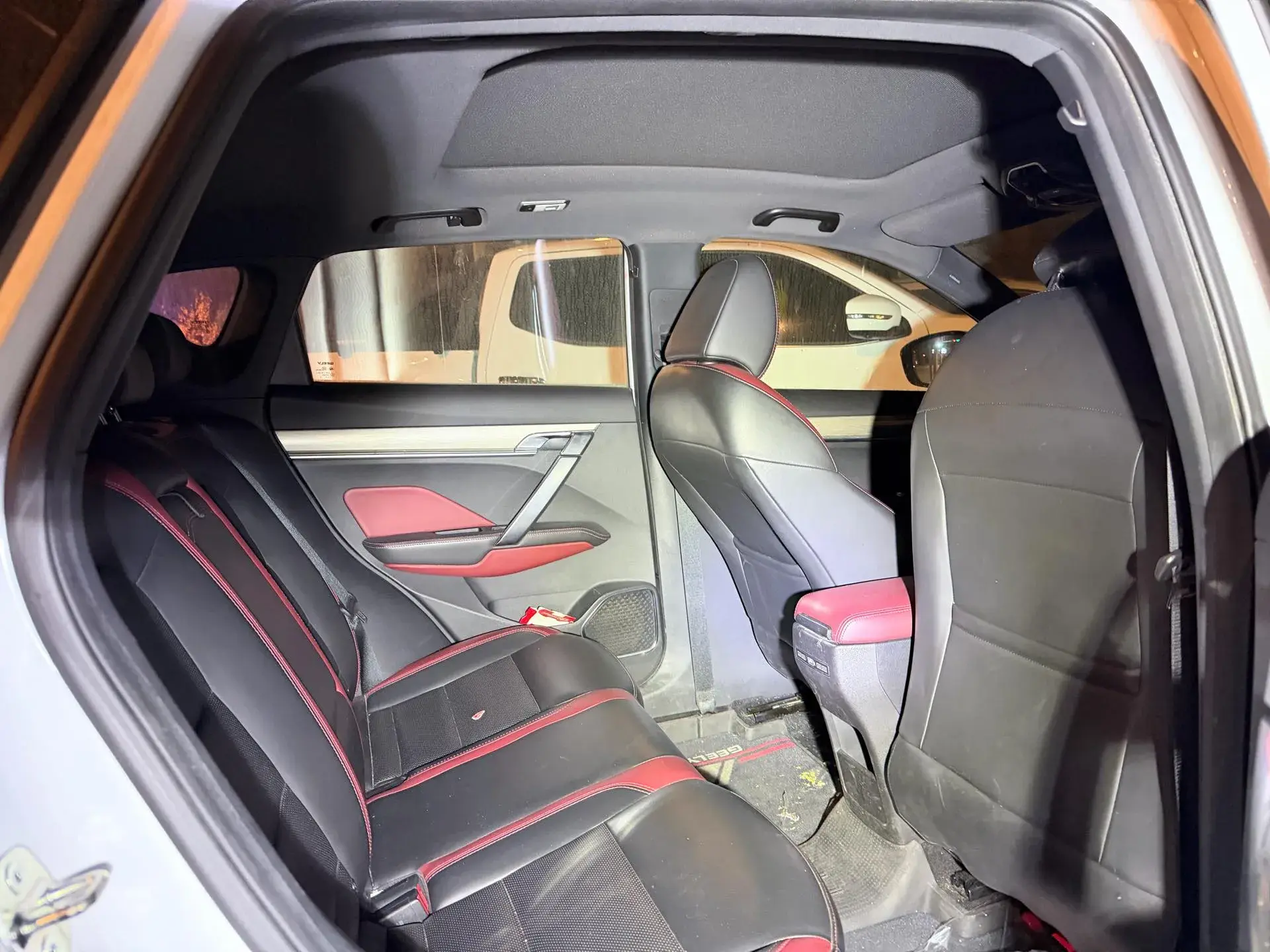 2019 GEELY COOLRAY thumbnail 4