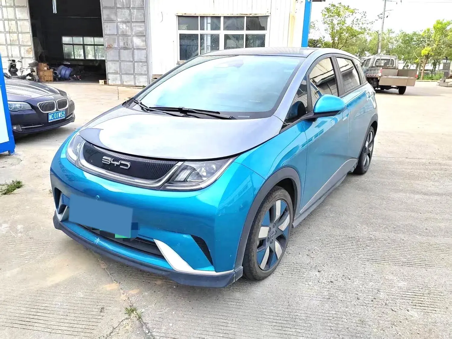 2021 BYD DOLPHIN view 1