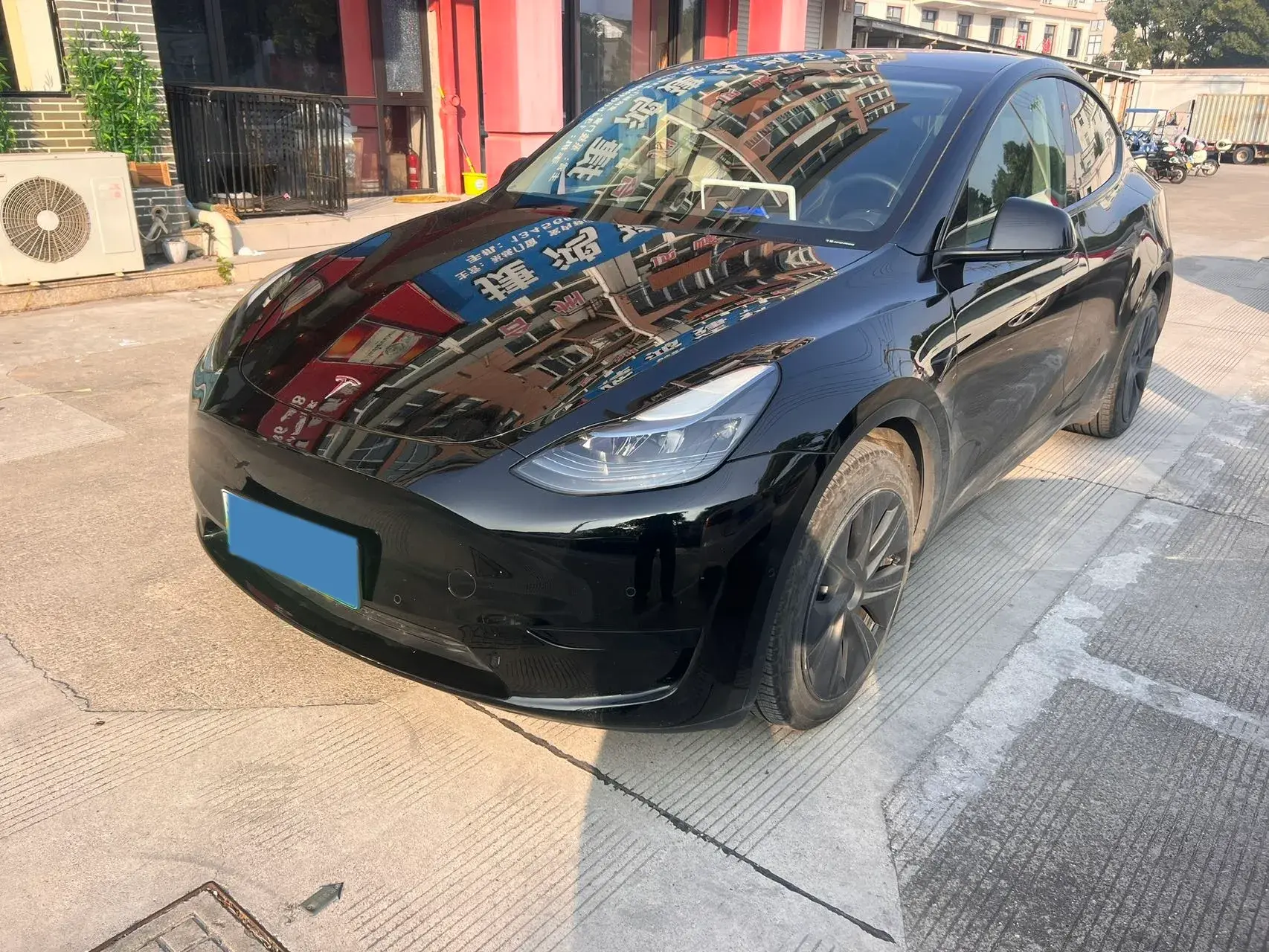 2023 TESLA MODEL view 1