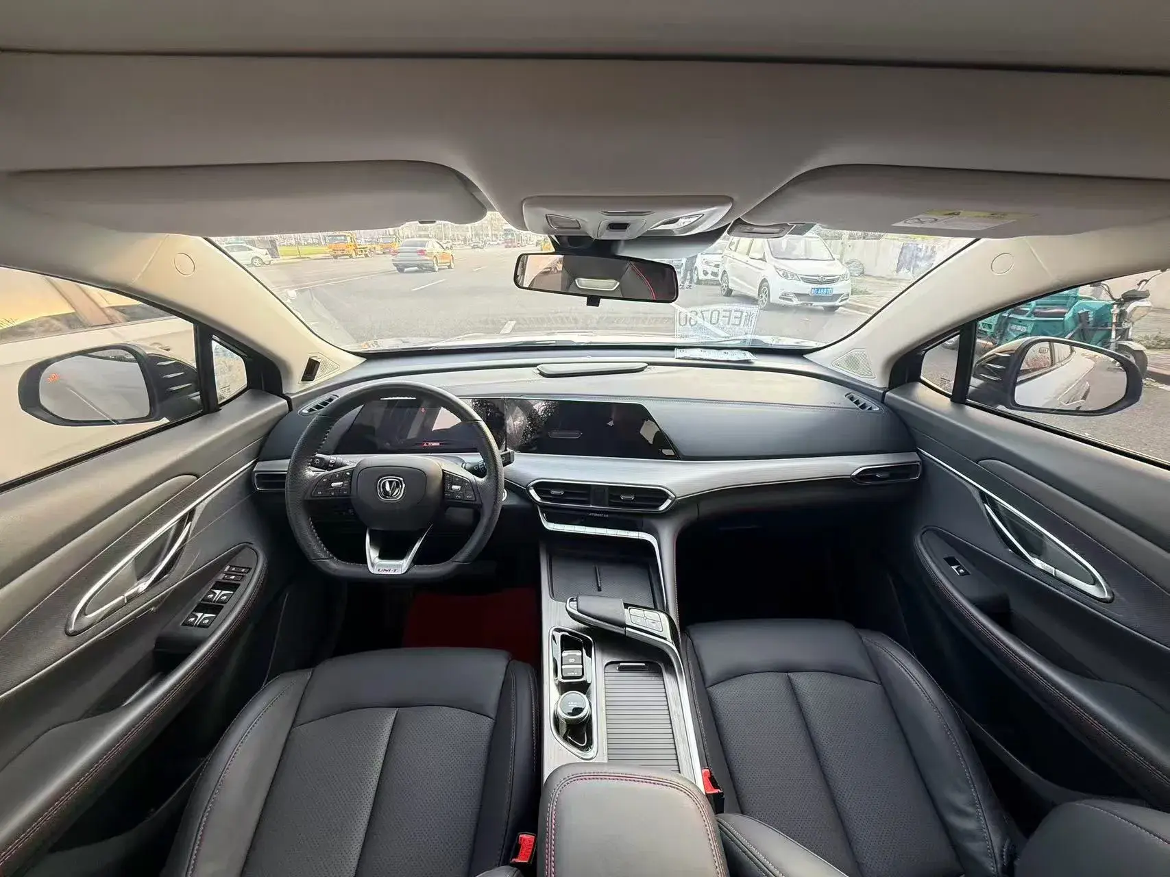 2021 CHANGAN UNI-T thumbnail 3