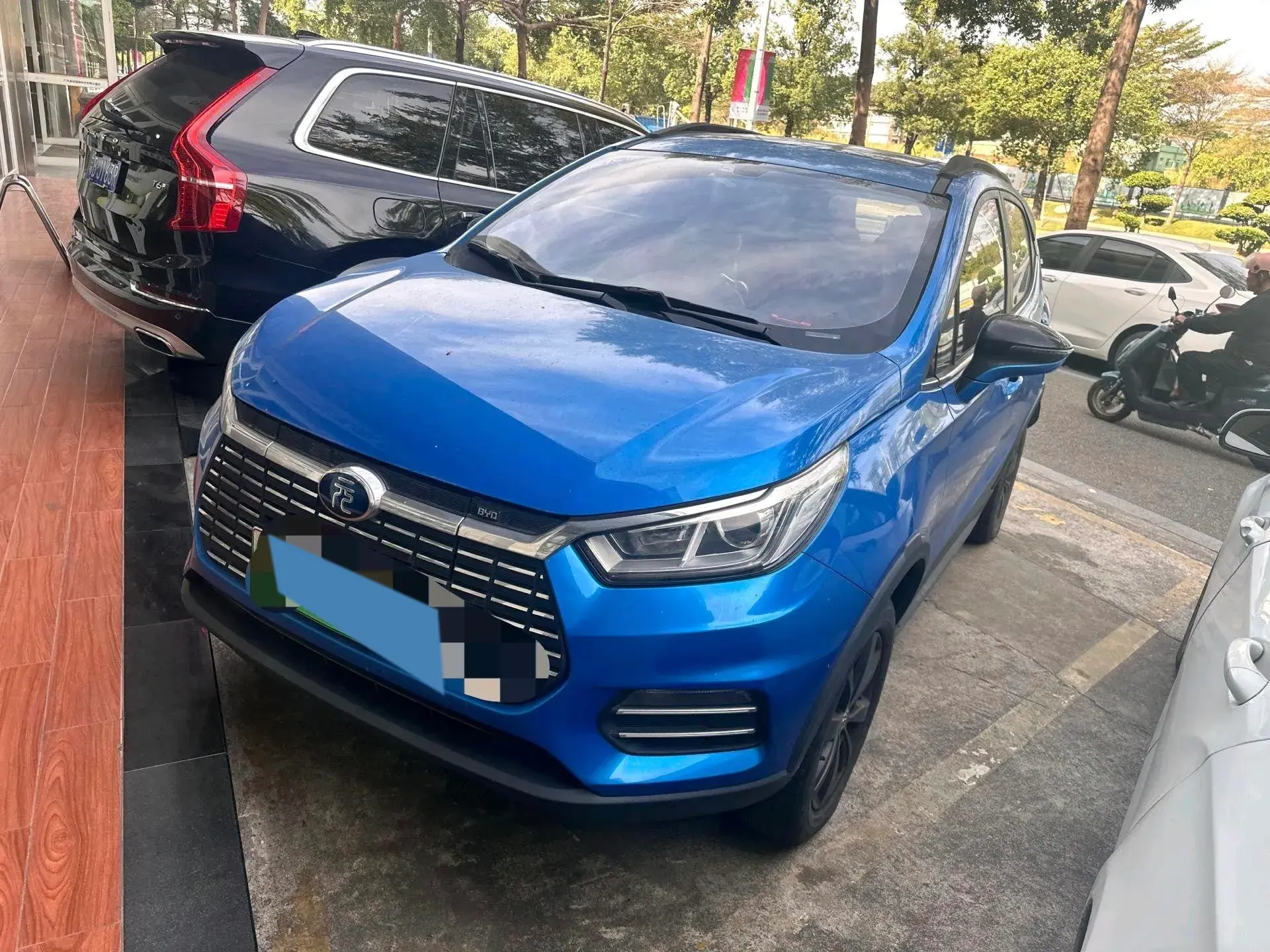 2018 BYD YUAN view 1