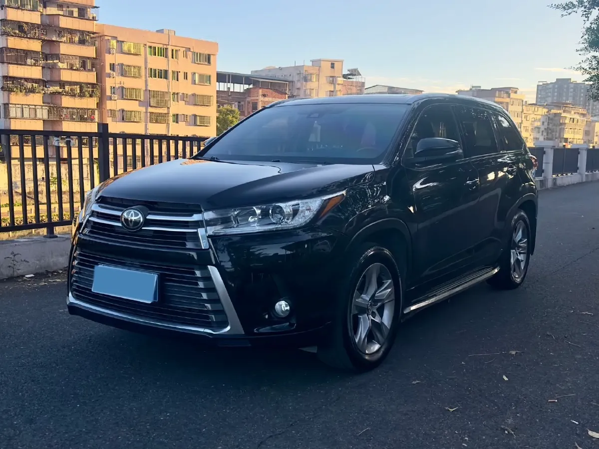 2019 HanTeng V7 1.5T 156HP L4 6AT,autocango,china used car exporter,china ev exporter,chinese used car exporter,chinese used ev exporter