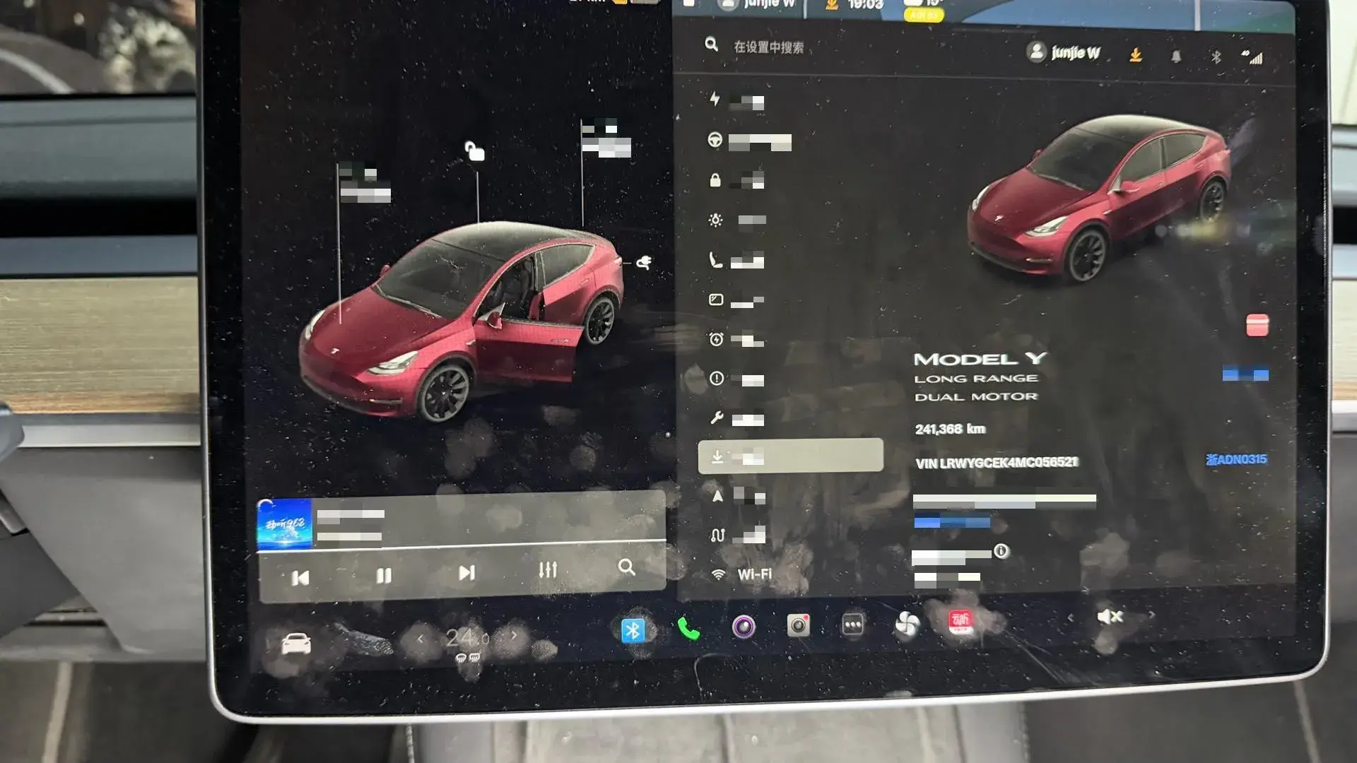 2021 TESLA MODEL thumbnail 3