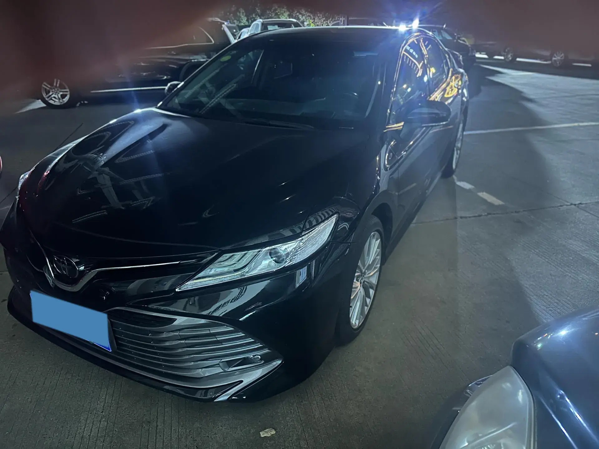 2019 TOYOTA CAMRY view 1