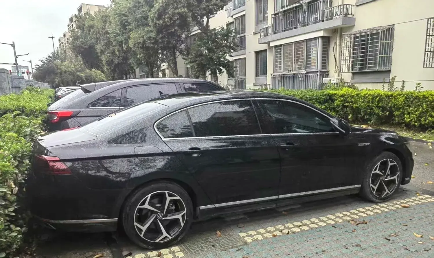 2023 VOLKSWAGEN MAGOTAN thumbnail 4