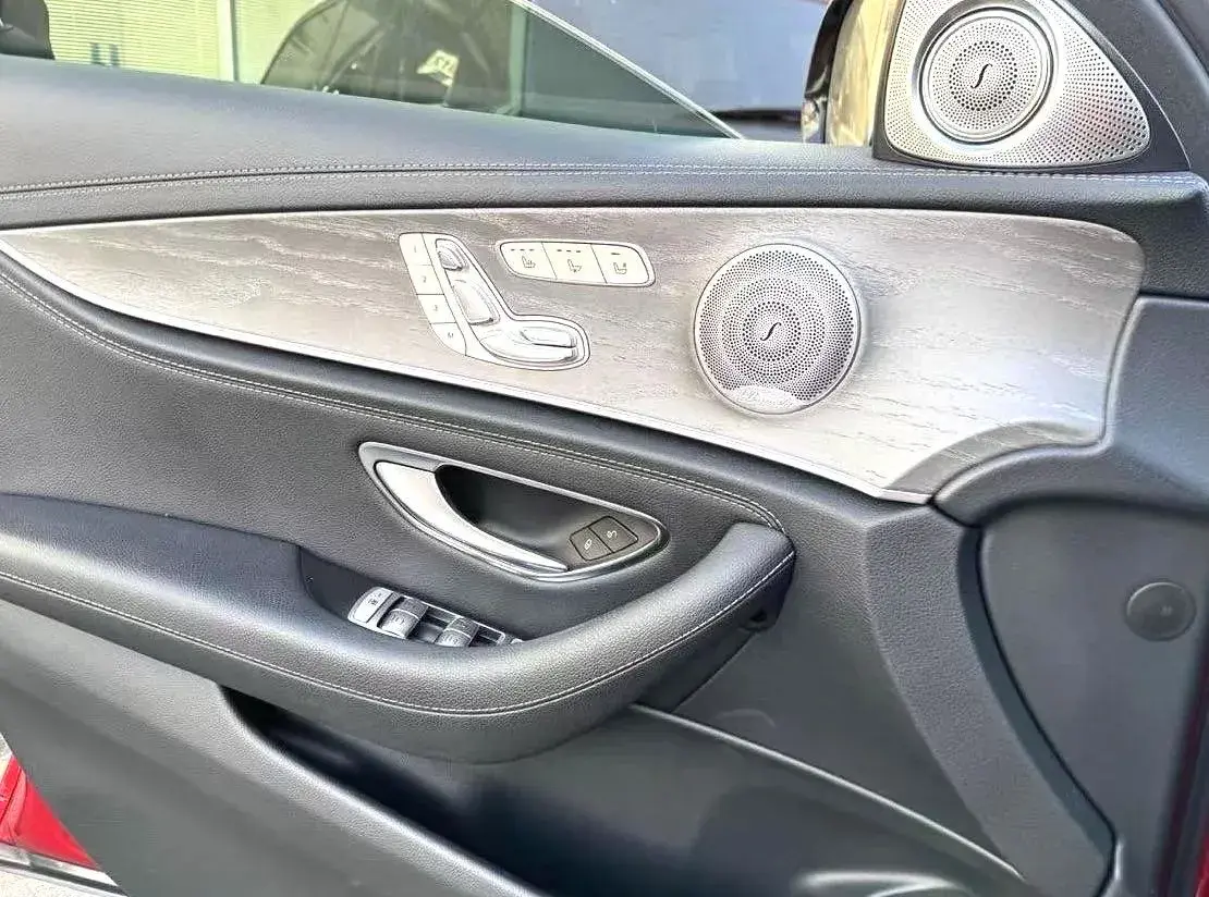 2021 MERCEDES-BENZ E thumbnail 4