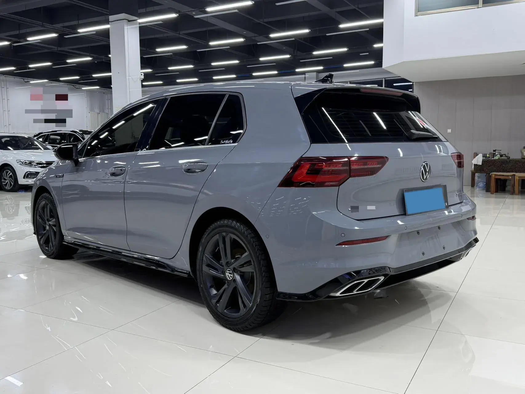 2021 VOLKSWAGEN GOLF thumbnail 4