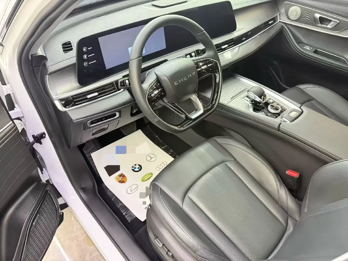 2024 Chery Tiggo 8 PRO 1.6T 197HP L4 7DCT,autocango,china used car exporter,china ev exporter,chinese used car exporter,chinese used ev exporter