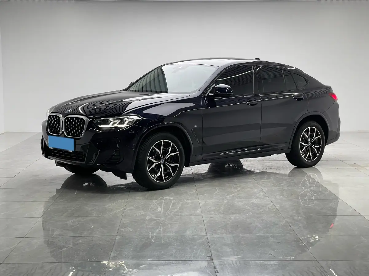 2022 BMW X4 2.0T 245HP L4 8AT