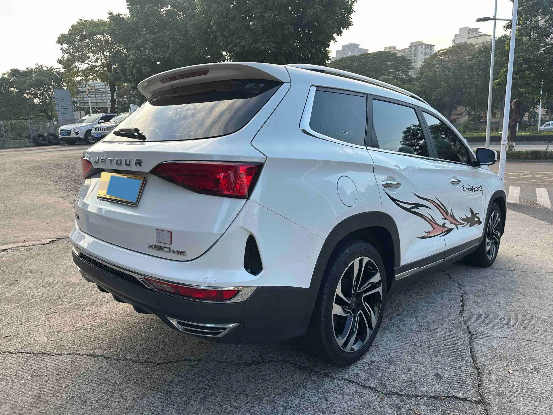 2019 JETOUR X90 thumbnail 4