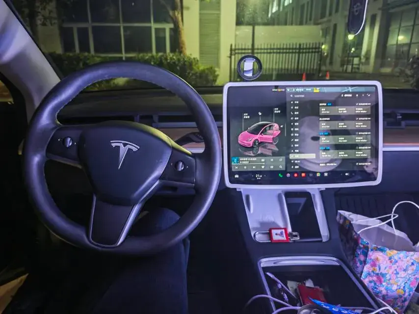 2022 TESLA MODEL thumbnail 4