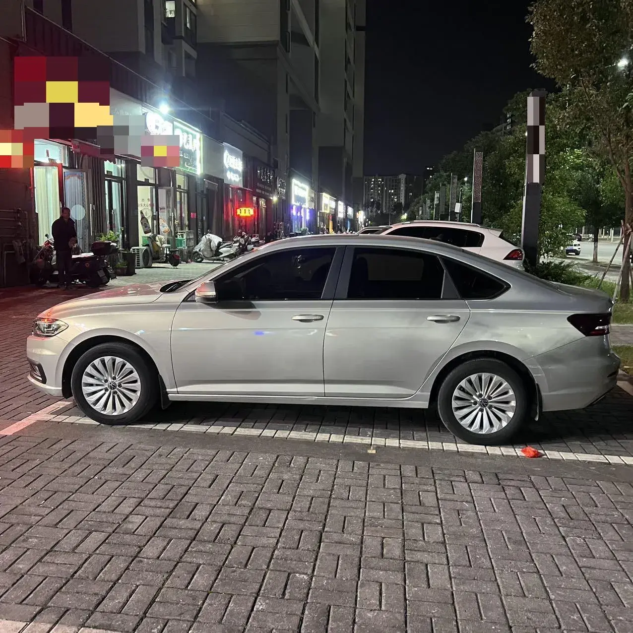 2021 VOLKSWAGEN LAVIDA thumbnail 3