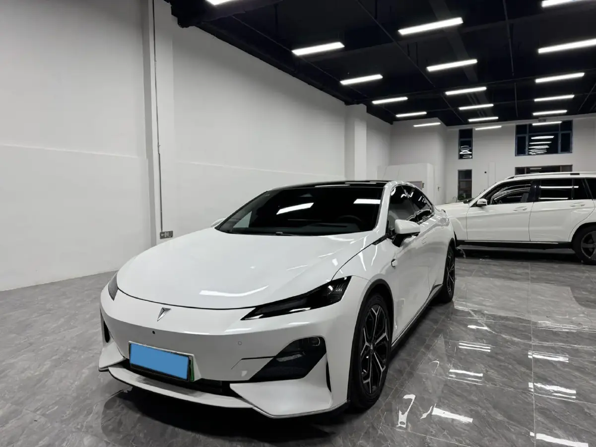 2025 Deepal SL03 1.5L 95HP L4 REEV 28.39KWH