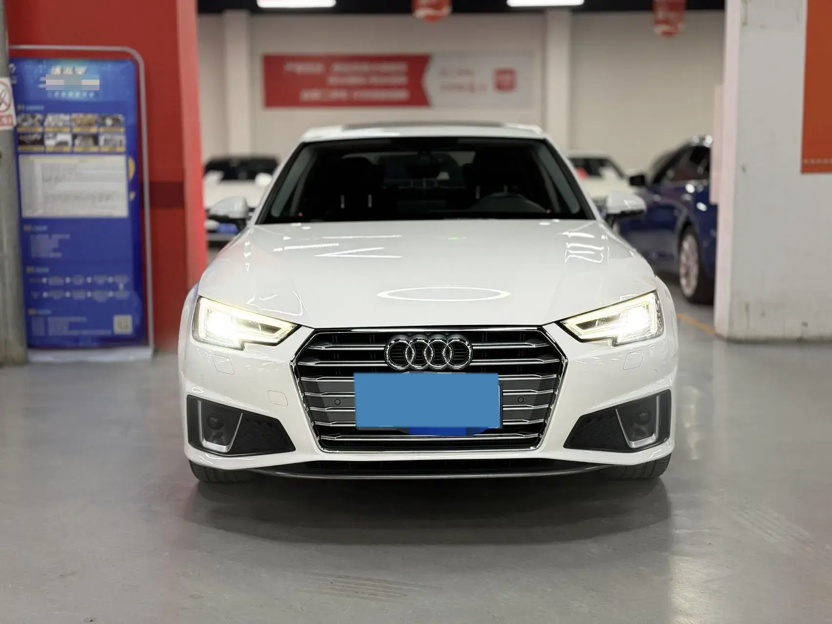2019 AUDI A4L thumbnail 2