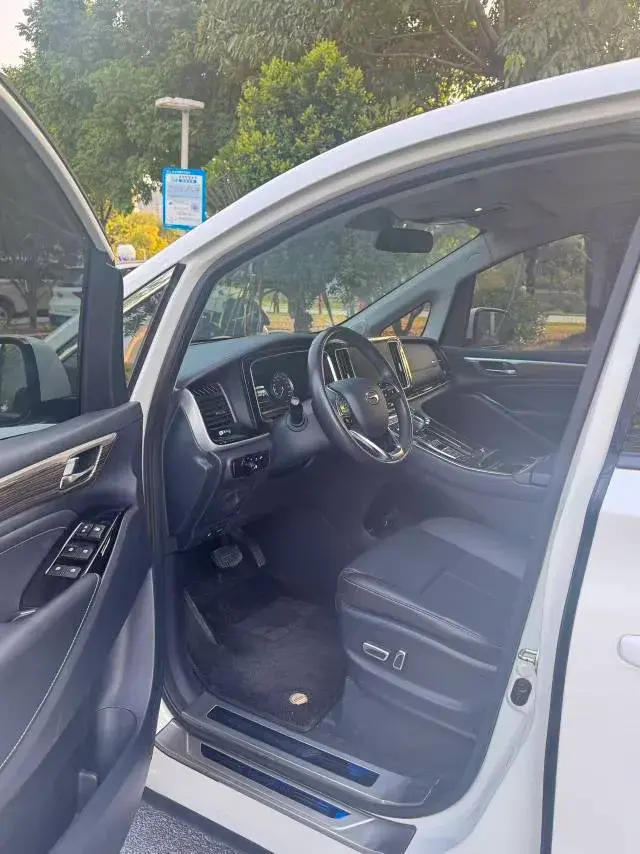 2021 GAC TRUMPCHI thumbnail 4