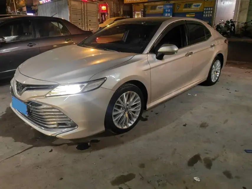 2021 TOYOTA CAMRY view 1