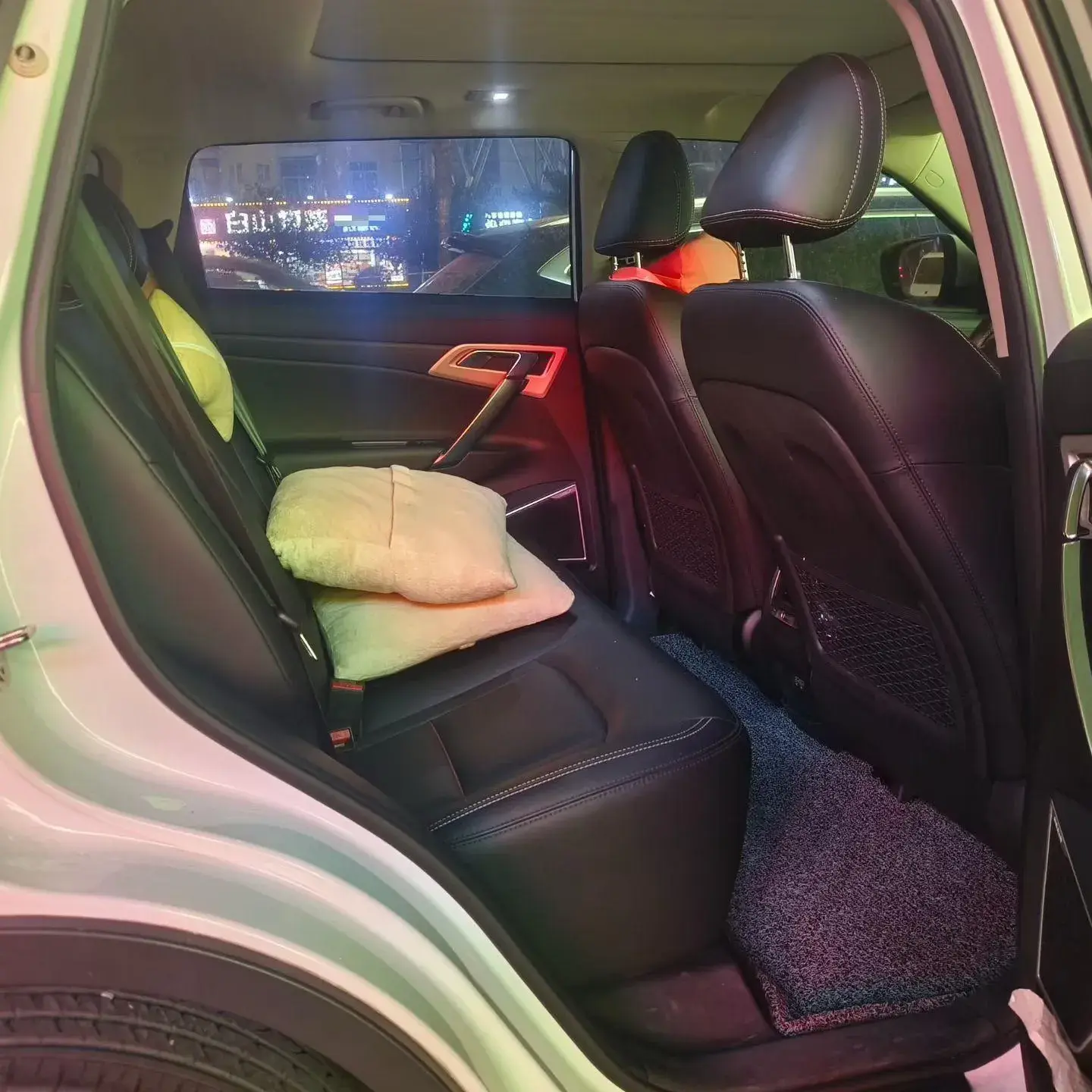 2020 GEELY AZKARRA thumbnail 3