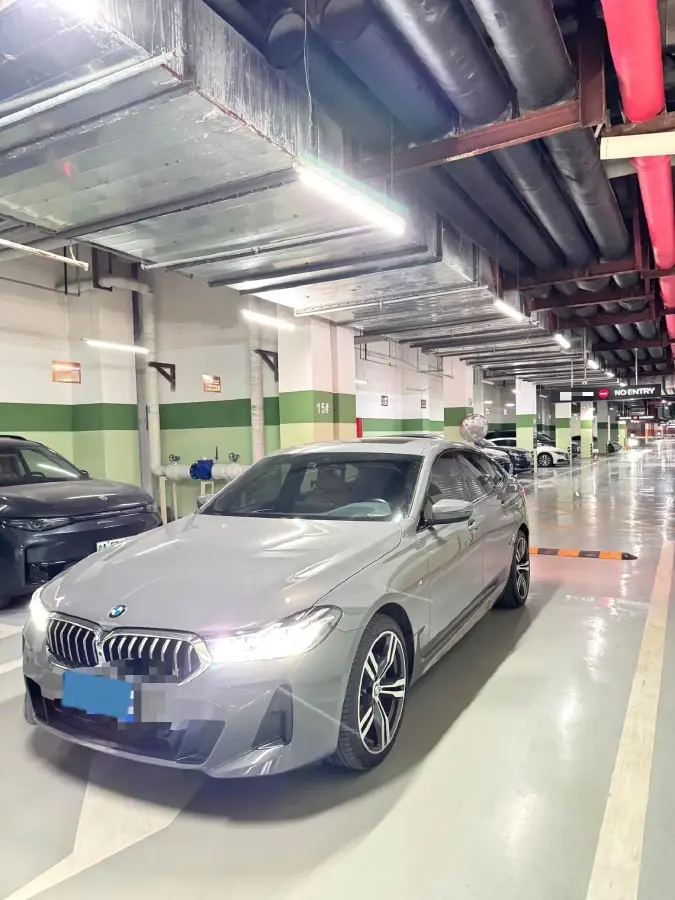 2021 BMW 6 Series GT 2.0T 258HP L4 8AT