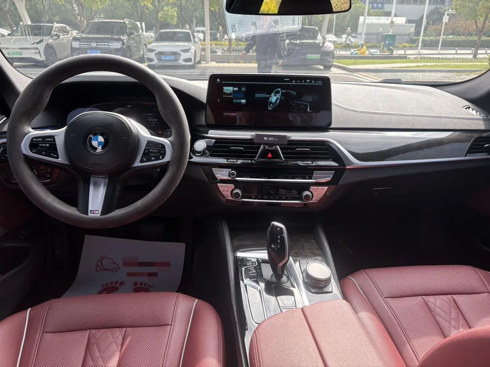 2022 BMW 5 thumbnail 4