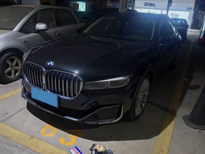 2019 BMW 7 Series 3.0T 340HP L6 8AT