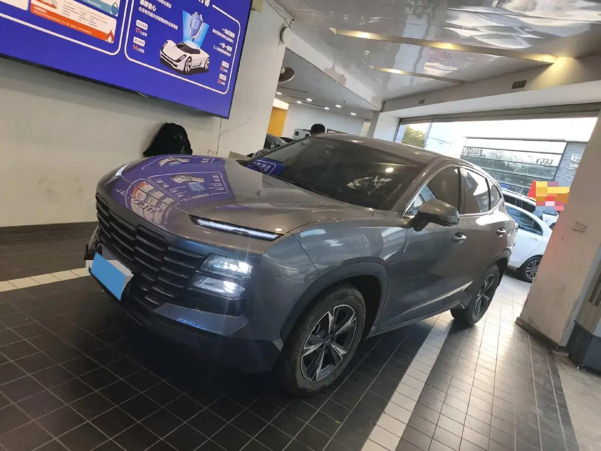 2024 Jetour DASHING 1.5T 156HP L4 6DCT