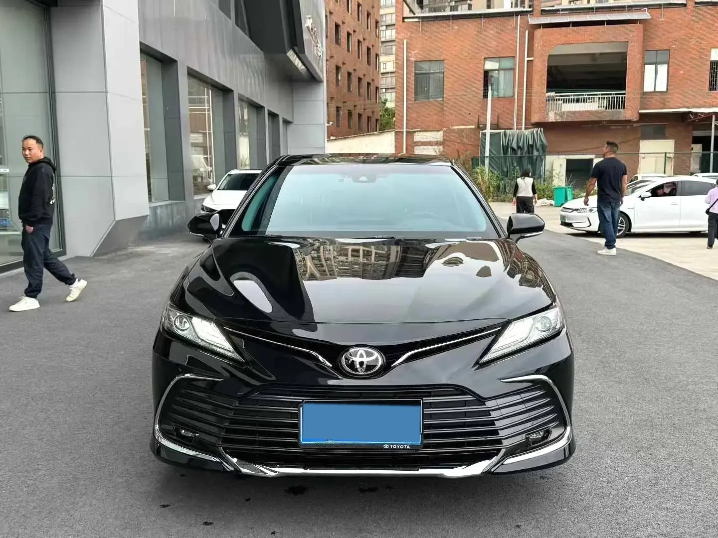 2023 TOYOTA CAMRY thumbnail 2
