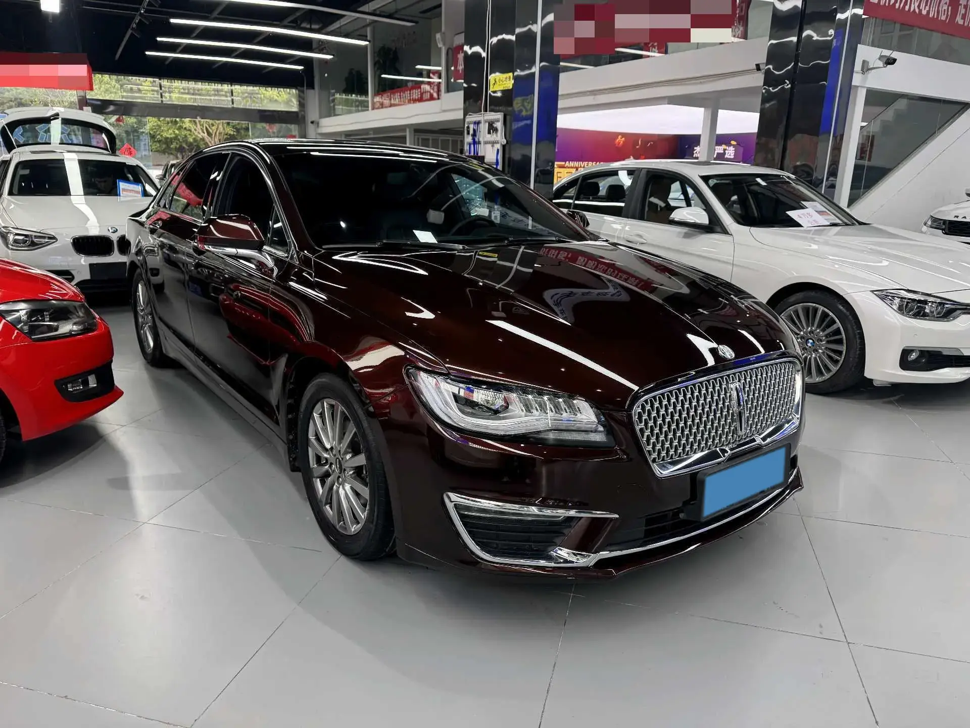 2018 LINCOLN MKZ thumbnail 3