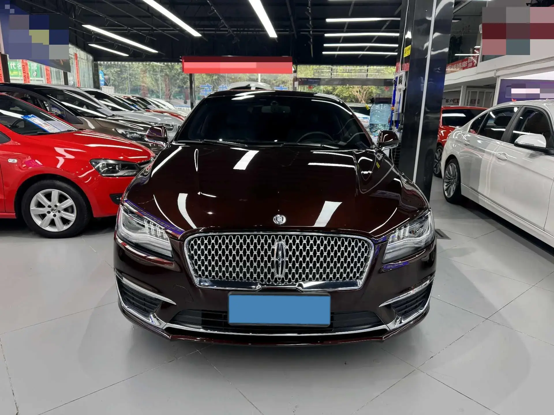 2018 LINCOLN MKZ thumbnail 2
