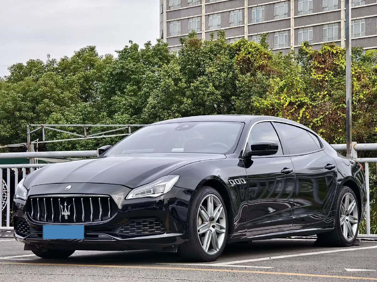 2018 Maserati Quattroporte 3.0T 350HP V6 8AT