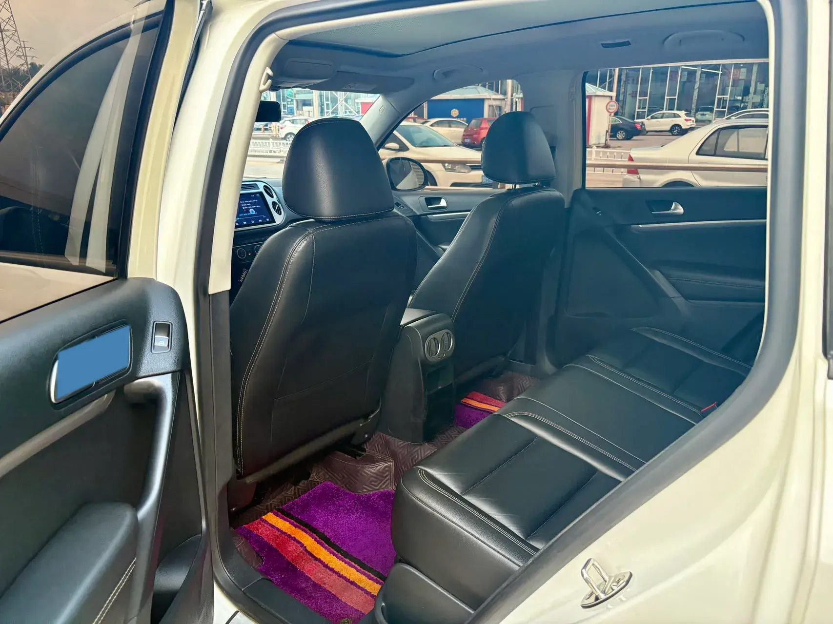 2017 HAVAL H9 thumbnail 4