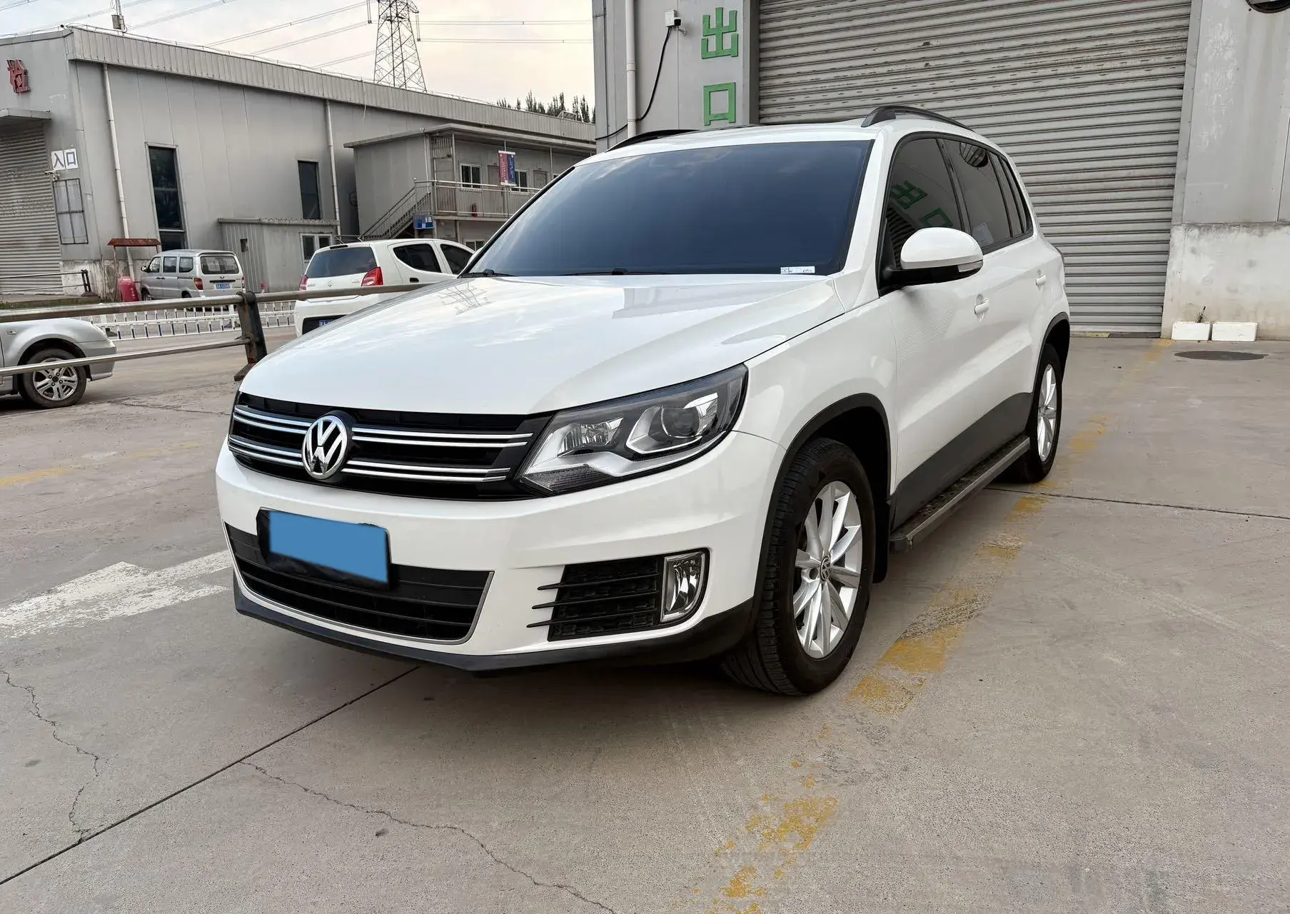 2017 HAVAL H9 view 1