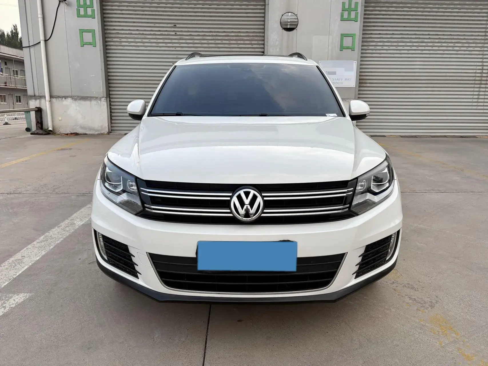 2017 HAVAL H9 thumbnail 2