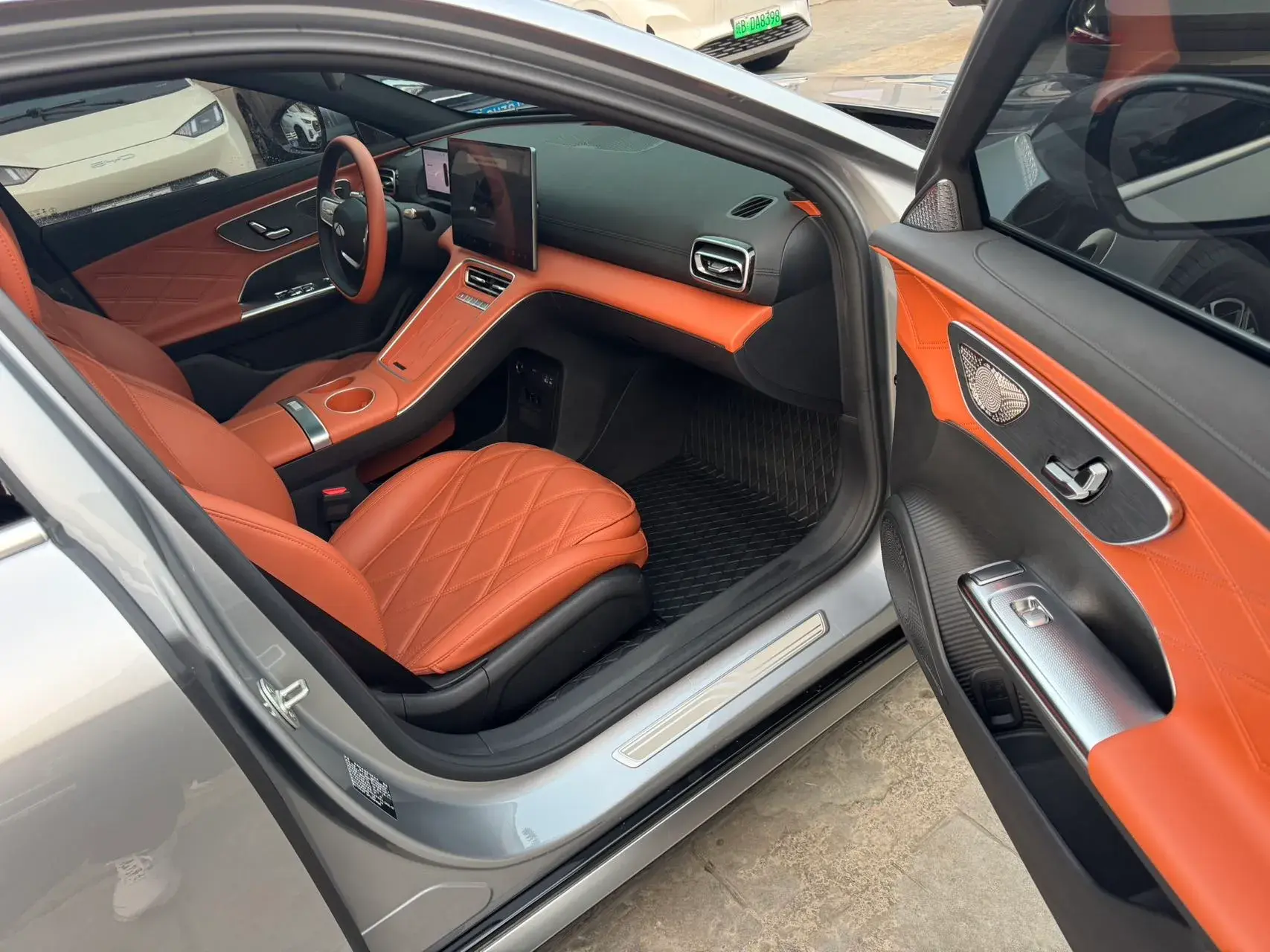 2025 CHERY TIGGO9 thumbnail 4