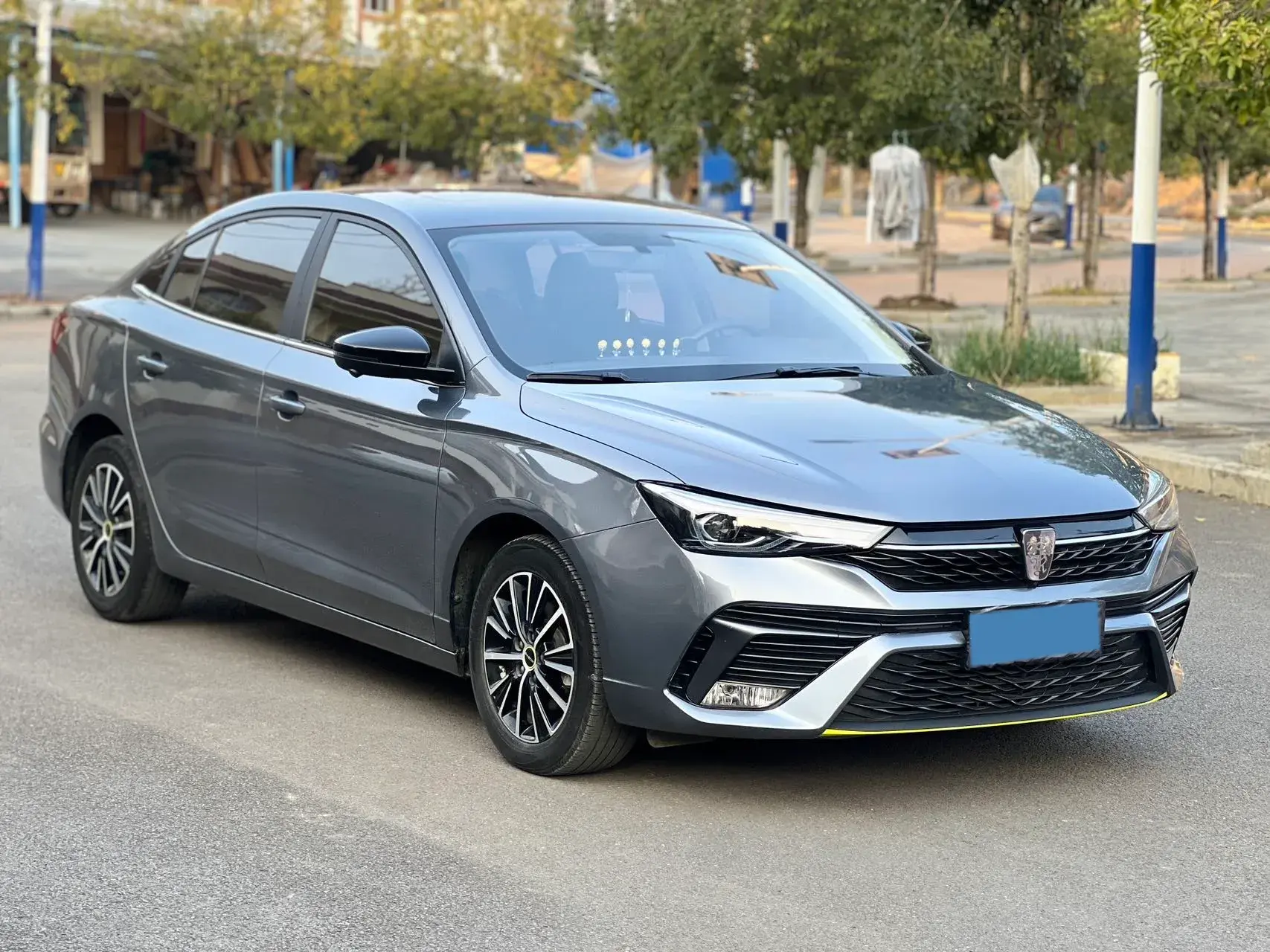 2021 ROEWE I5 thumbnail 3