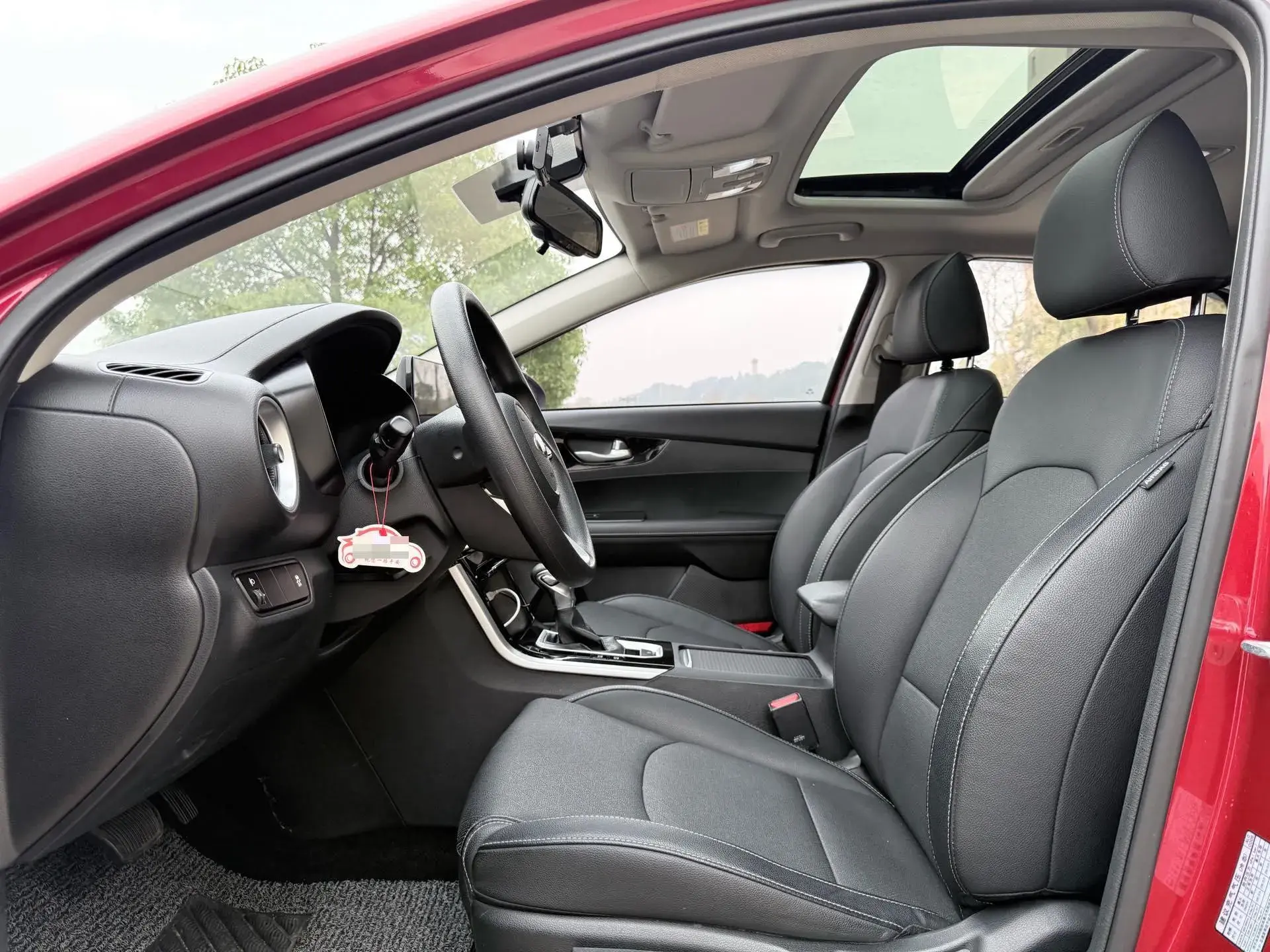 2019 KIA K3 thumbnail 4