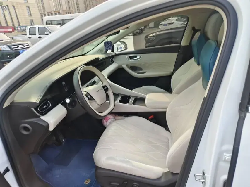 2023 ROEWE D7 thumbnail 3