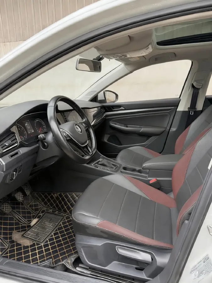 2019 ChangAn Oshan Cosmos 1.5T 178HP L4 6MT,autocango,china used car exporter,china ev exporter,chinese used car exporter,chinese used ev exporter