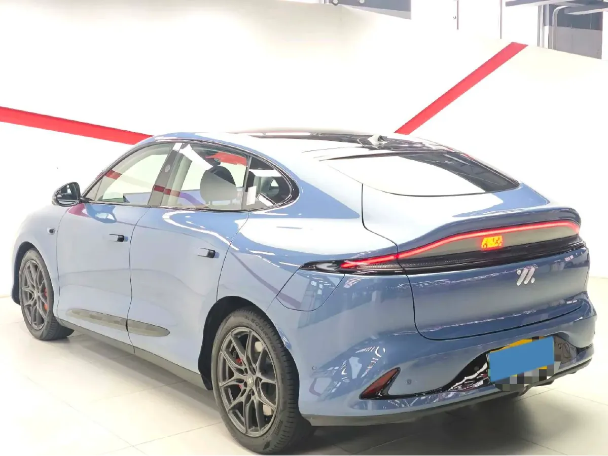 2025 IM LS6 BEV 100KWH,autocango,china used car exporter,china ev exporter,chinese used car exporter,chinese used ev exporter