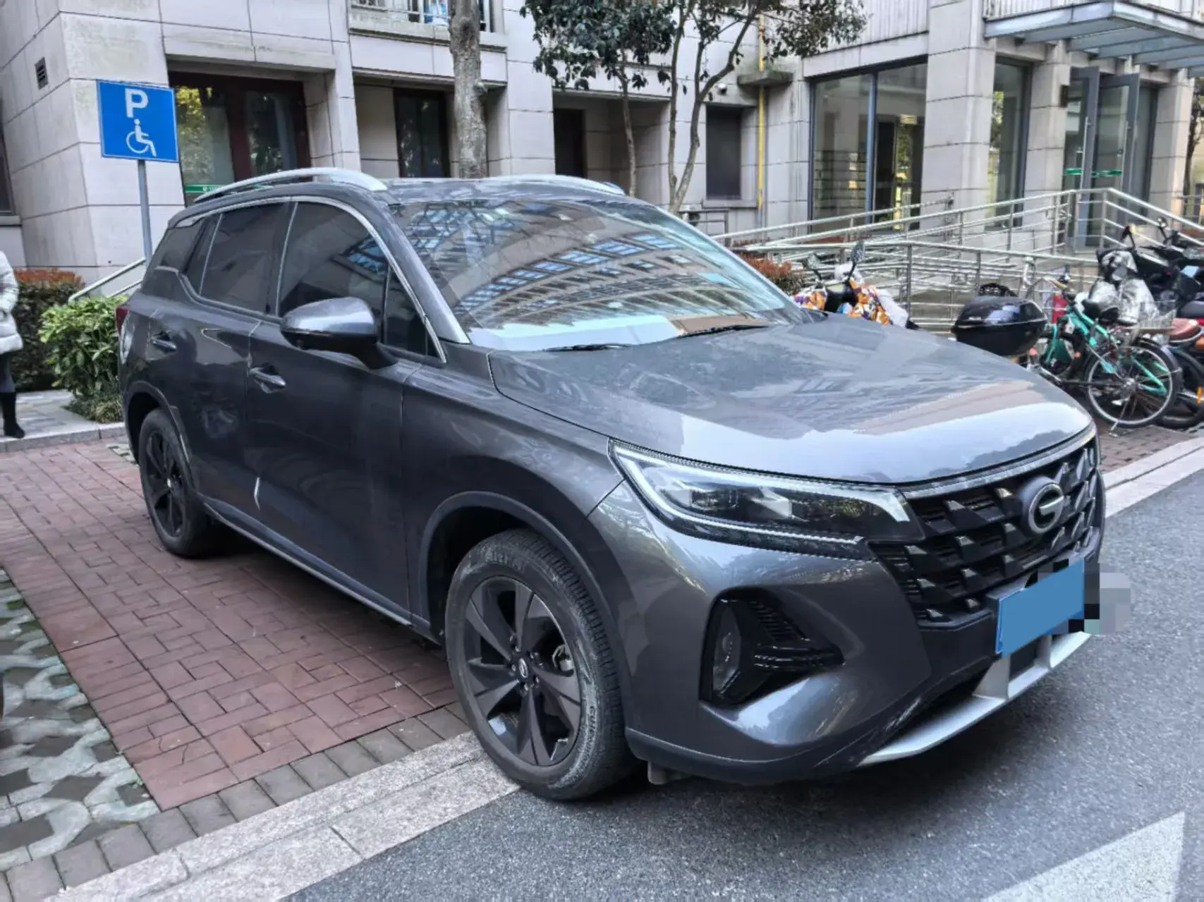 2022 GAC TRUMPCHI thumbnail 3