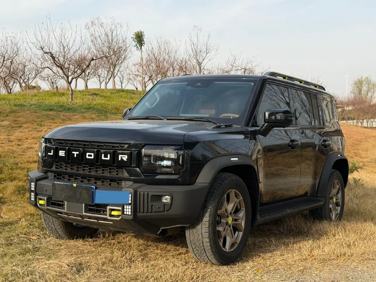 2023 Jetour Traveller 2.0T 254HP L4 8AT