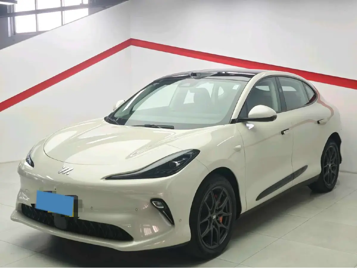 2025 IM LS6 BEV 75KWH